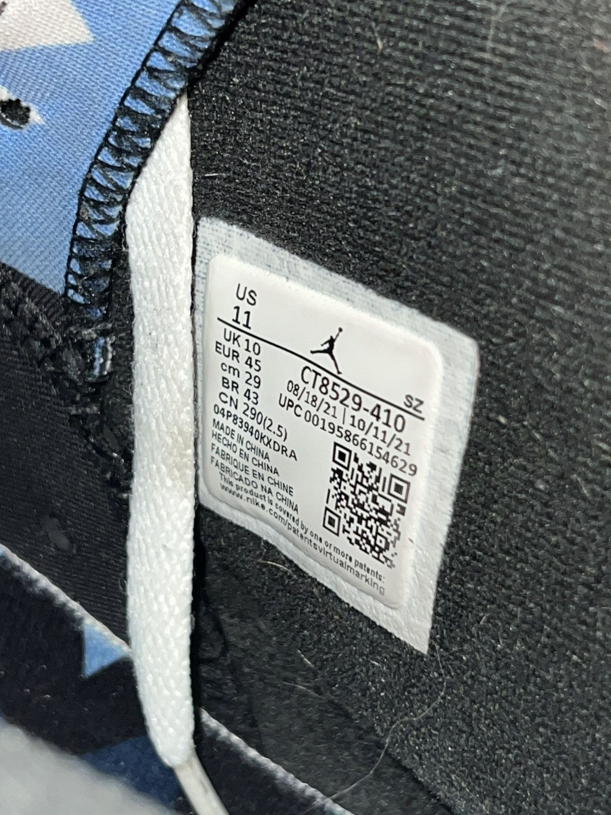Jordan Brand Air Jordan 6 “UNC” Size US 11 / EU 44 - 6 Thumbnail