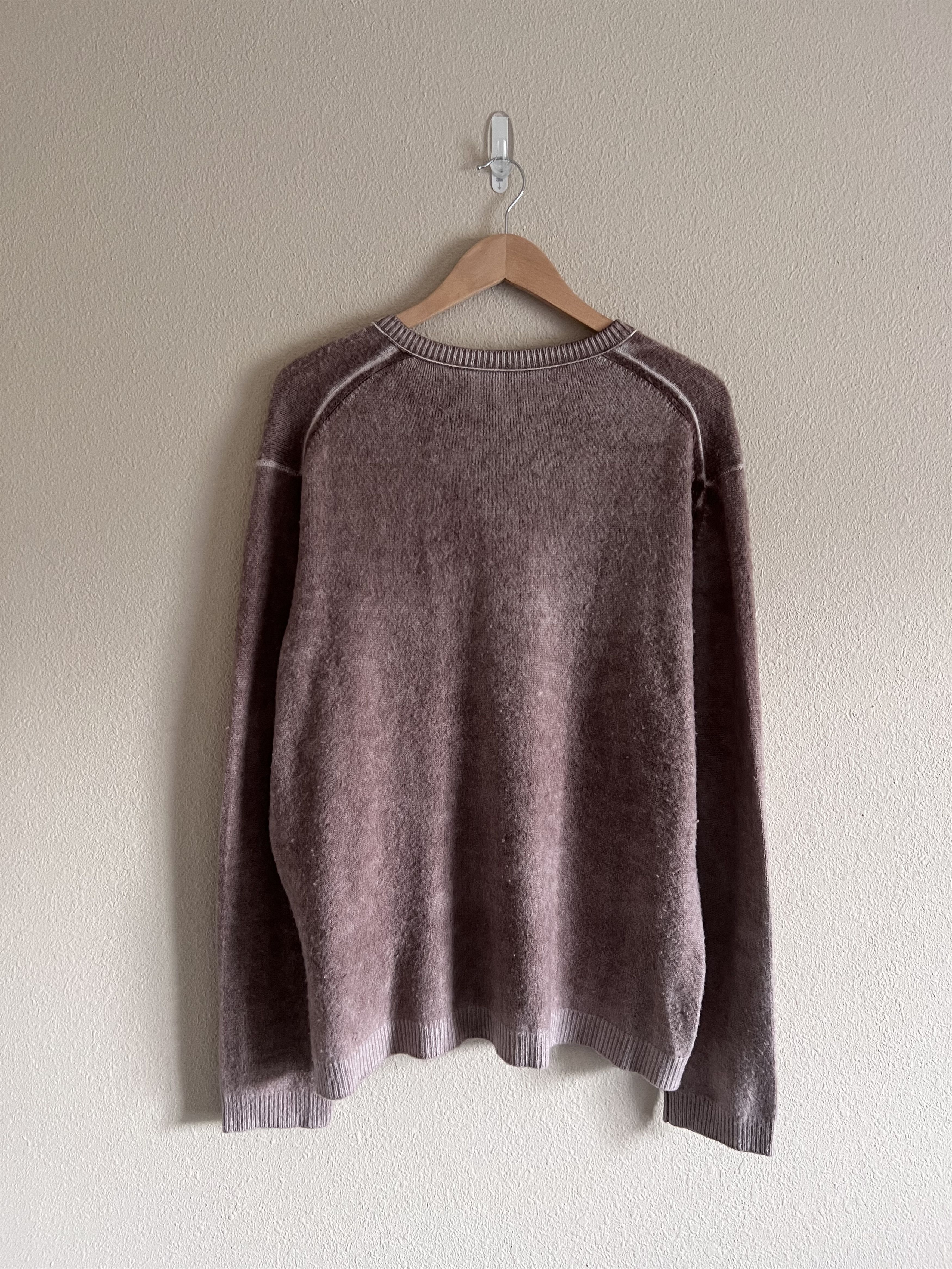 Acne Studios Acne Studios Cashmere V-Neck Knit Sweater in Antique Brown Size US S / EU 44-46 / 1 - 7 Thumbnail