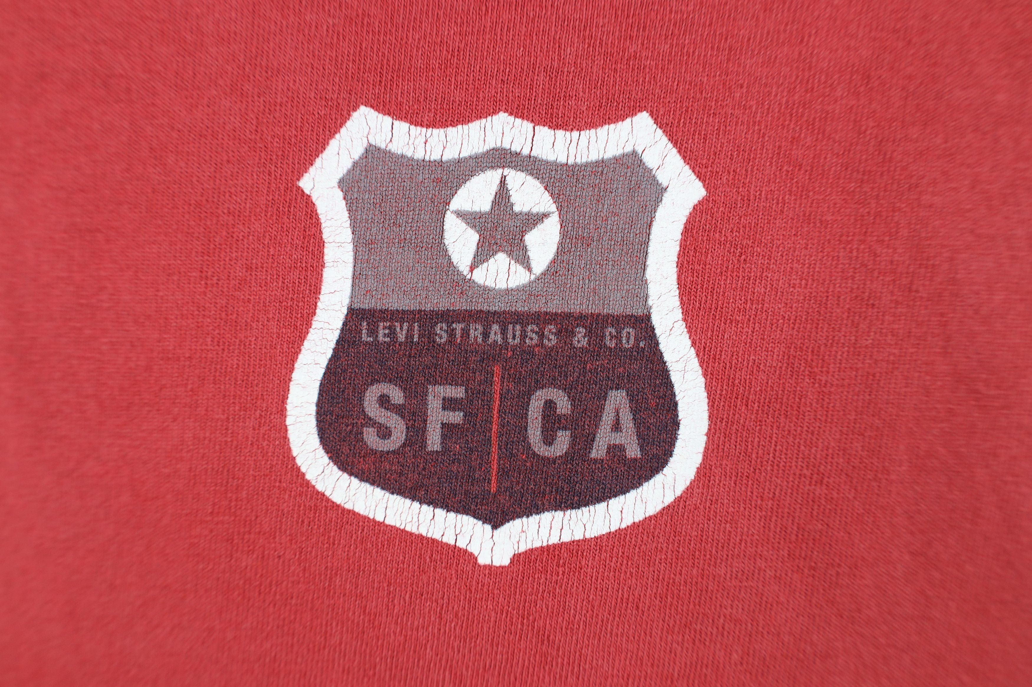 Levi's Vintage 90s Y2K Levis Road Sign Short Sleeve T-Shirt USA Size US L / EU 52-54 / 3 - 4 Thumbnail