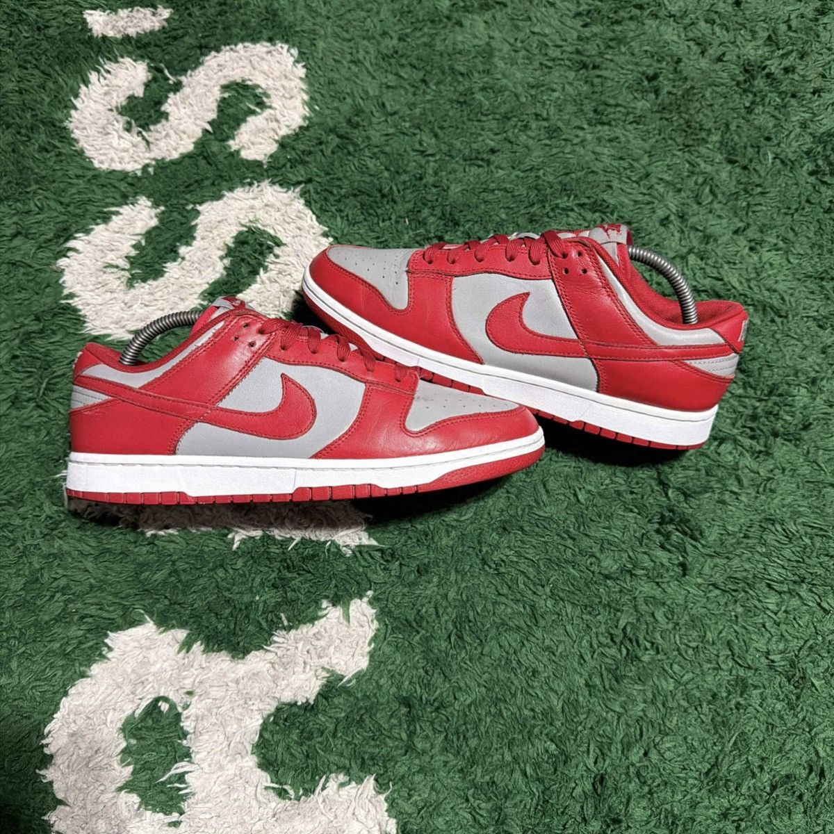 Nike Unlv dunks size 9 Size US 9 / EU 42 - 6 Thumbnail