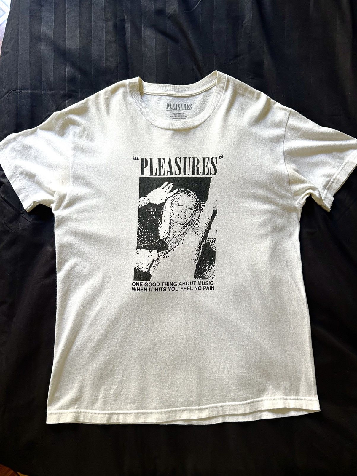 Pleasures Pleasures No Pain Tee Size US L / EU 52-54 / 3 - 1 Thumbnail