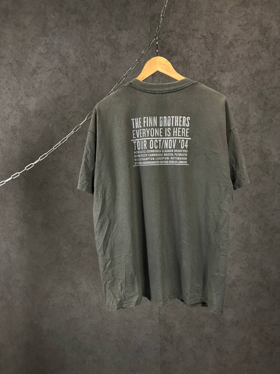 Band Tees × Vintage The Finn Brothers 2004 vintage rock band tour tee Size US XL / EU 56 / 4 - 5 Thumbnail