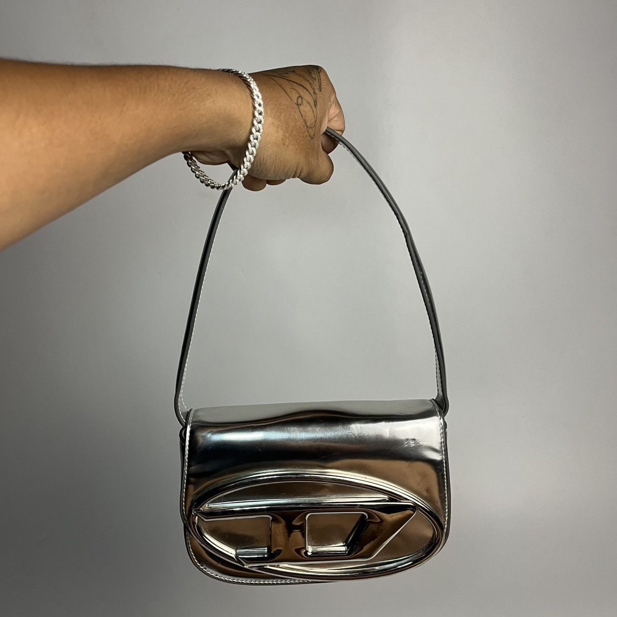 Diesel Y2K Diesel Metallic Silver Shoulder Bag Size ONE SIZE - 5 Thumbnail