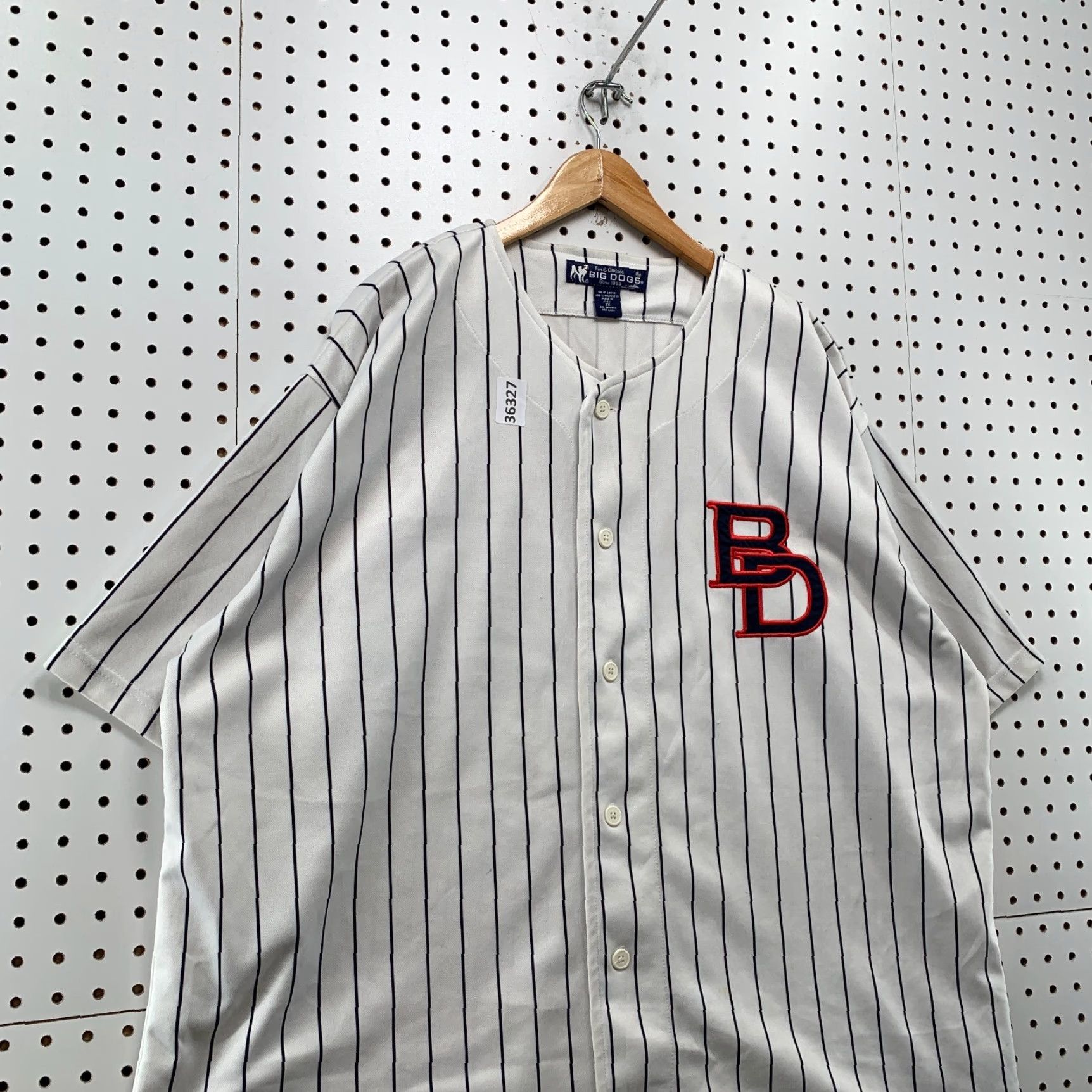 Big Dogs VINTAGE Big Dogs Baseball Jersey Men 2X White Striped Embroidered 90s Jersey Men Big 2X White Striped Embroidered Baseball Jersey 90s Mens Size US XXL / EU 58 / 5 - 5 Thumbnail