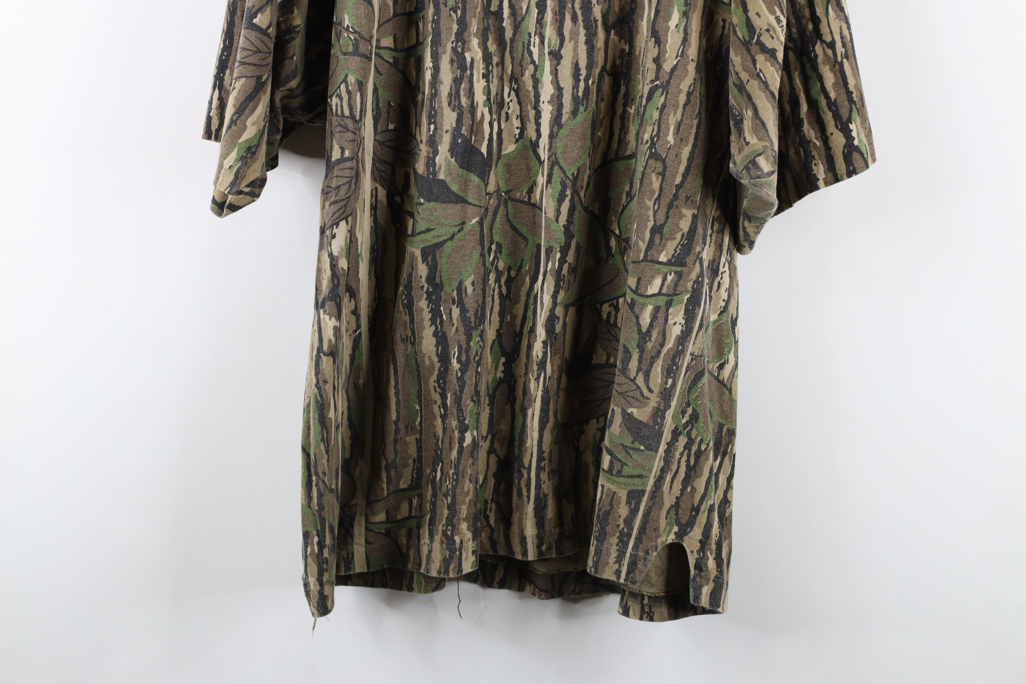 Vintage Vintage 90s Streetwear Heavyweight Camouflage T-Shirt USA Size US XL / EU 56 / 4 - 12 Thumbnail