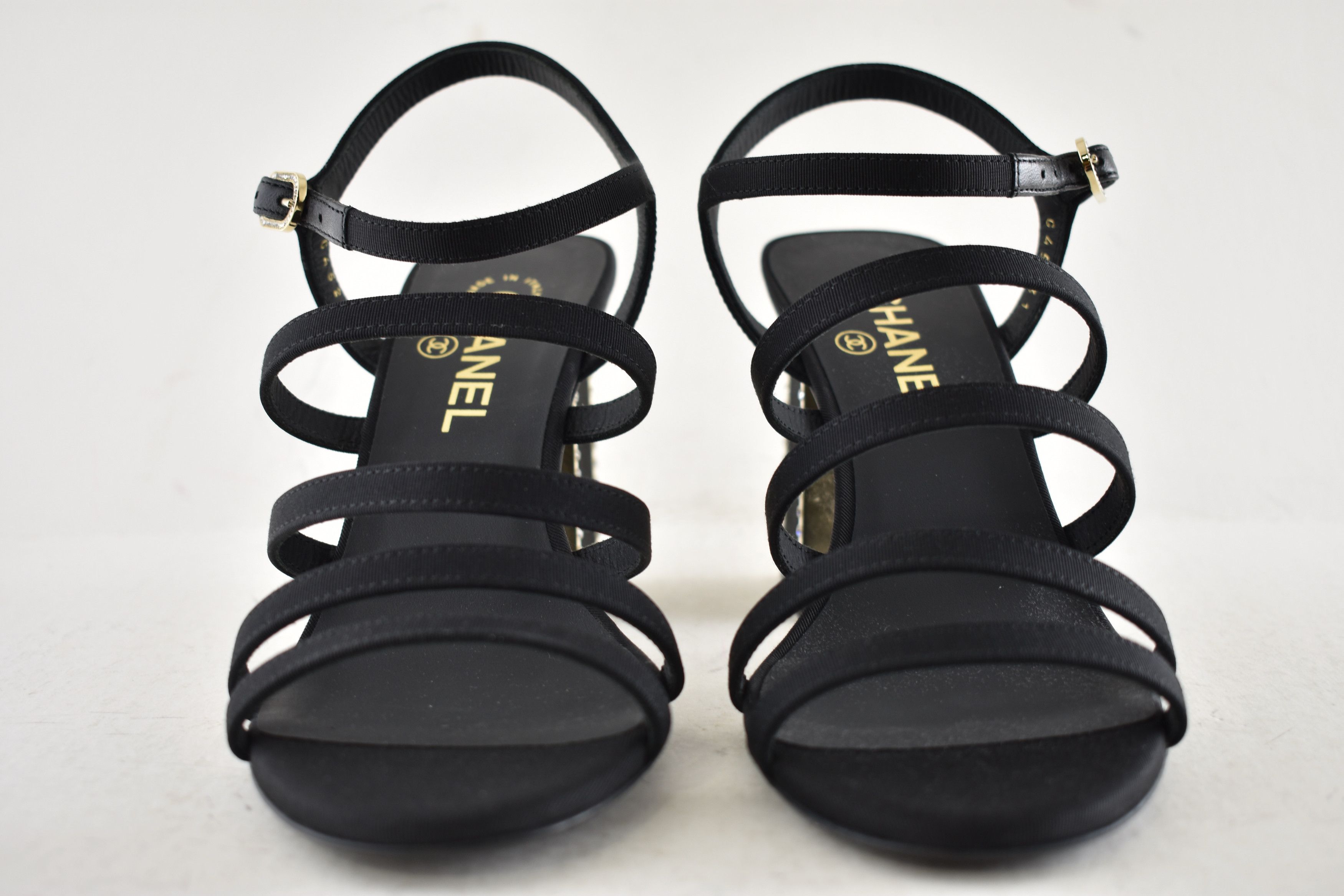 Chanel Chanel 24B Strappy Crystal CC Logo Block Heel Sandal 38 Size US 8 / IT 38 - 11 Thumbnail