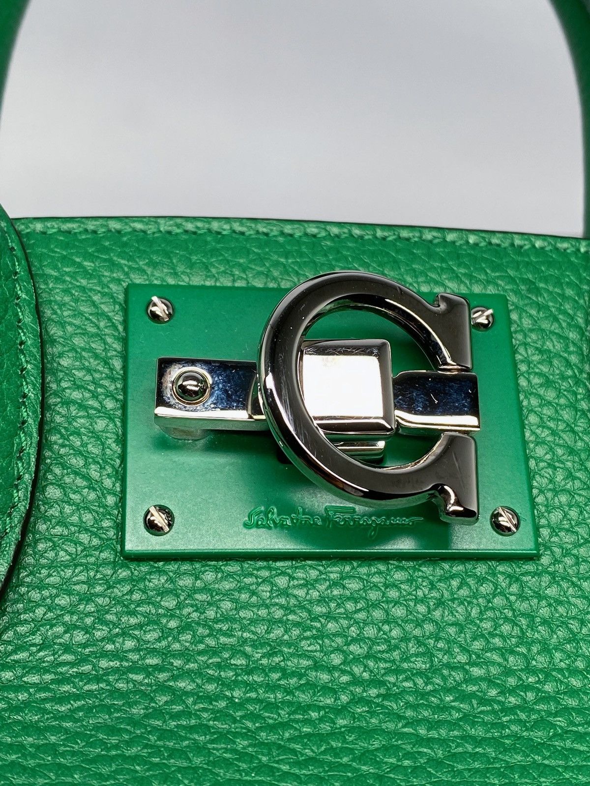 Salvatore Ferragamo Ferragamo Studio Bag Small Leather Satchel Size ONE SIZE - 13 Thumbnail