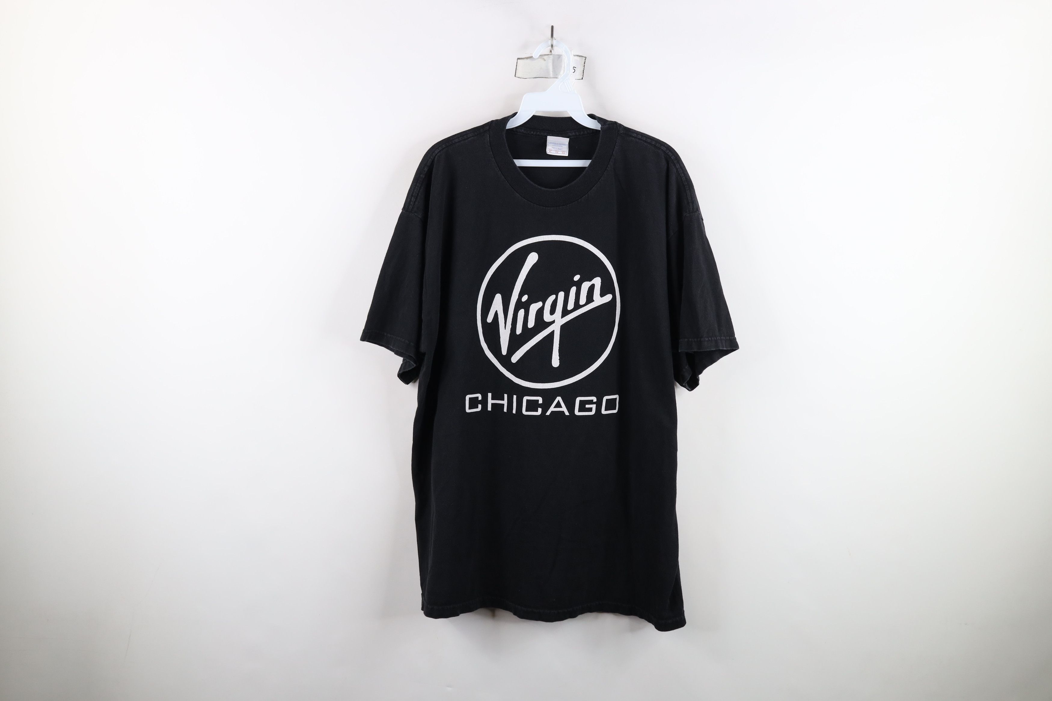 Vintage Vintage Y2K Spell Virgin Hotels Chicago Short Sleeve Shirt Size US XL / EU 56 / 4 - 1 Thumbnail