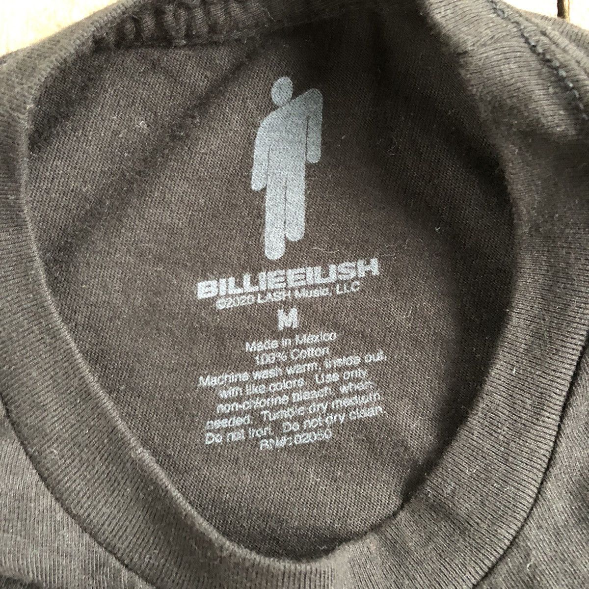 Band Tees Vintage Billie Eilish Tour T Shirt Size US M / EU 48-50 / 2 - 5 Thumbnail