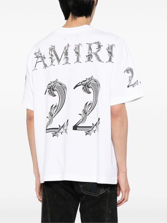 Amiri o1s1wg110525 Baroque Logo T-Shirt in White/Black Size US L / EU 52-54 / 3 - 4 Thumbnail
