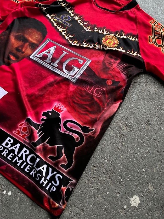 Other Manchester United 2010 Champions League custom jersey tee Size US M / EU 48-50 / 2 - 4 Thumbnail