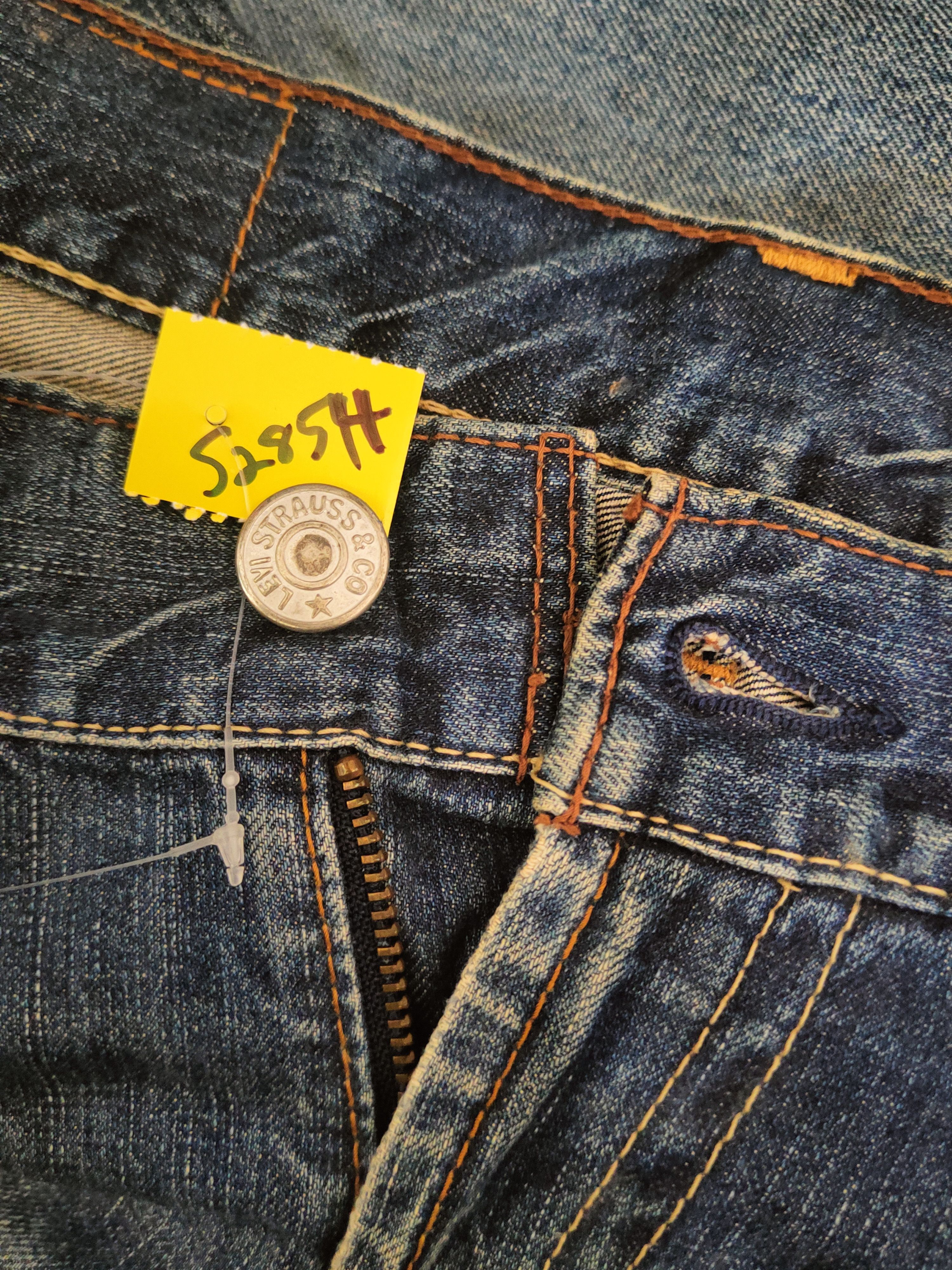 Levi's Levi's Dark Blue Distressed Ripped Jeans #S2854 Size US 31 - 18 Thumbnail