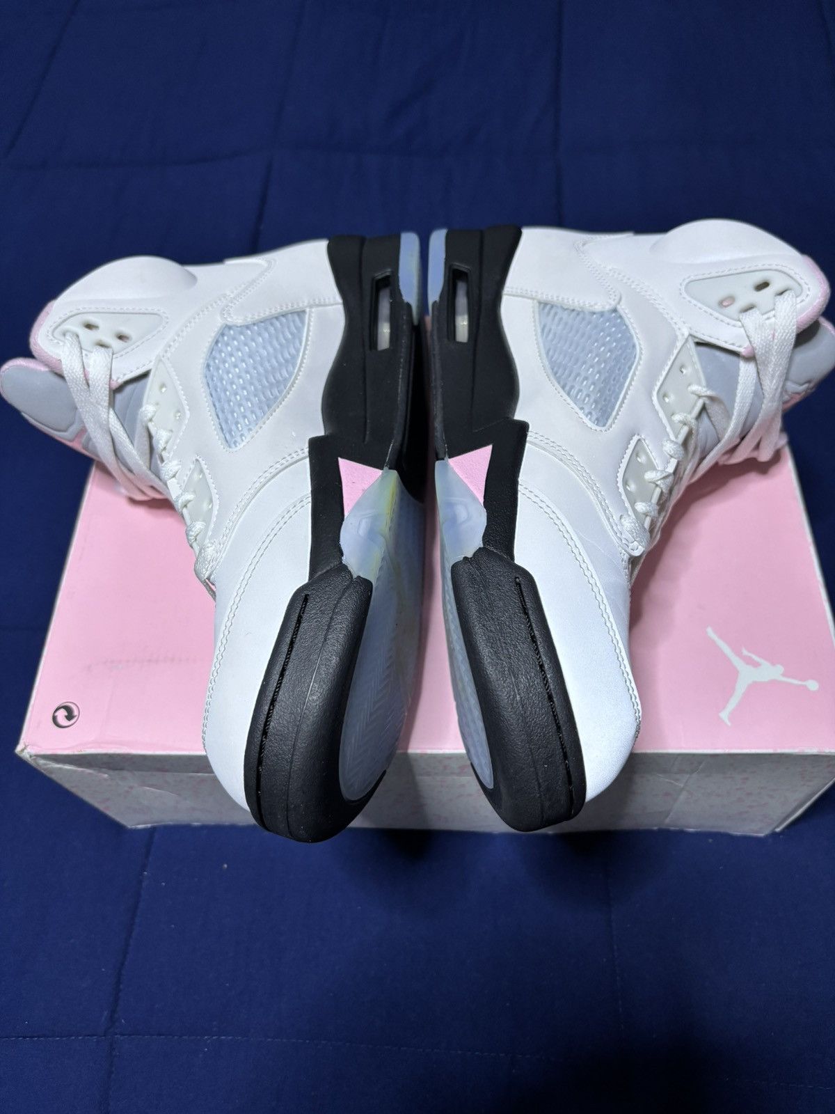 Jordan Brand Jordan 5 Retro Medium Soft Pink 2025 Size 11.5 Size US 11.5 / EU 44-45 - 3 Thumbnail