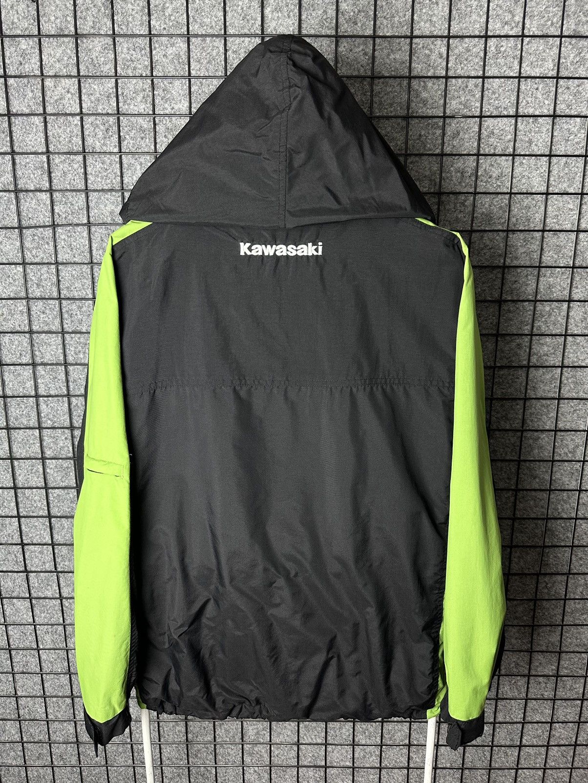 Other Kawasaki Sporstwear Motorcycle Racing Nylon Jacket Size M Size US M / EU 48-50 / 2 - 16 Thumbnail
