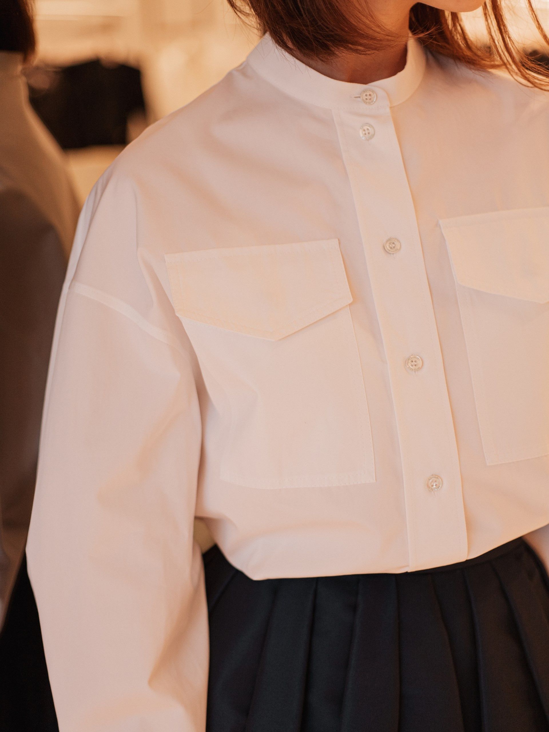 Alexander McQueen o1srvl11e0326 Patch Pocket Shirt in White Size L / US 10 / IT 46 - 3 Thumbnail