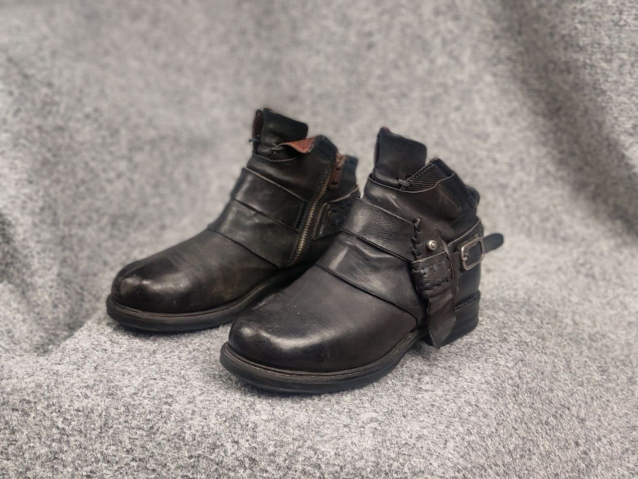 A.S.98 A.S.98 Vintage Durable Leather Zip buckles Ankle Boots Size US 6 / IT 36 - 9 Thumbnail