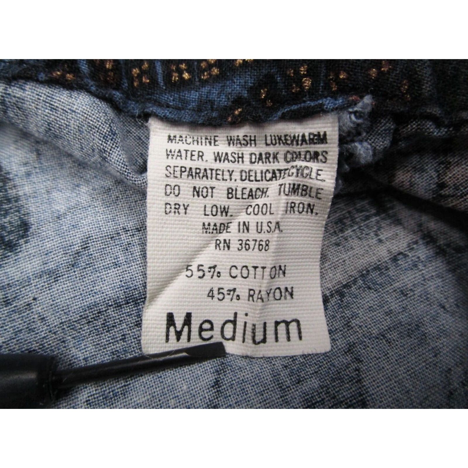 Vintage VINTAGE Triumph of California Shirt Men M Blue Paisley Button Up Made in US Size US M / EU 48-50 / 2 - 4 Thumbnail