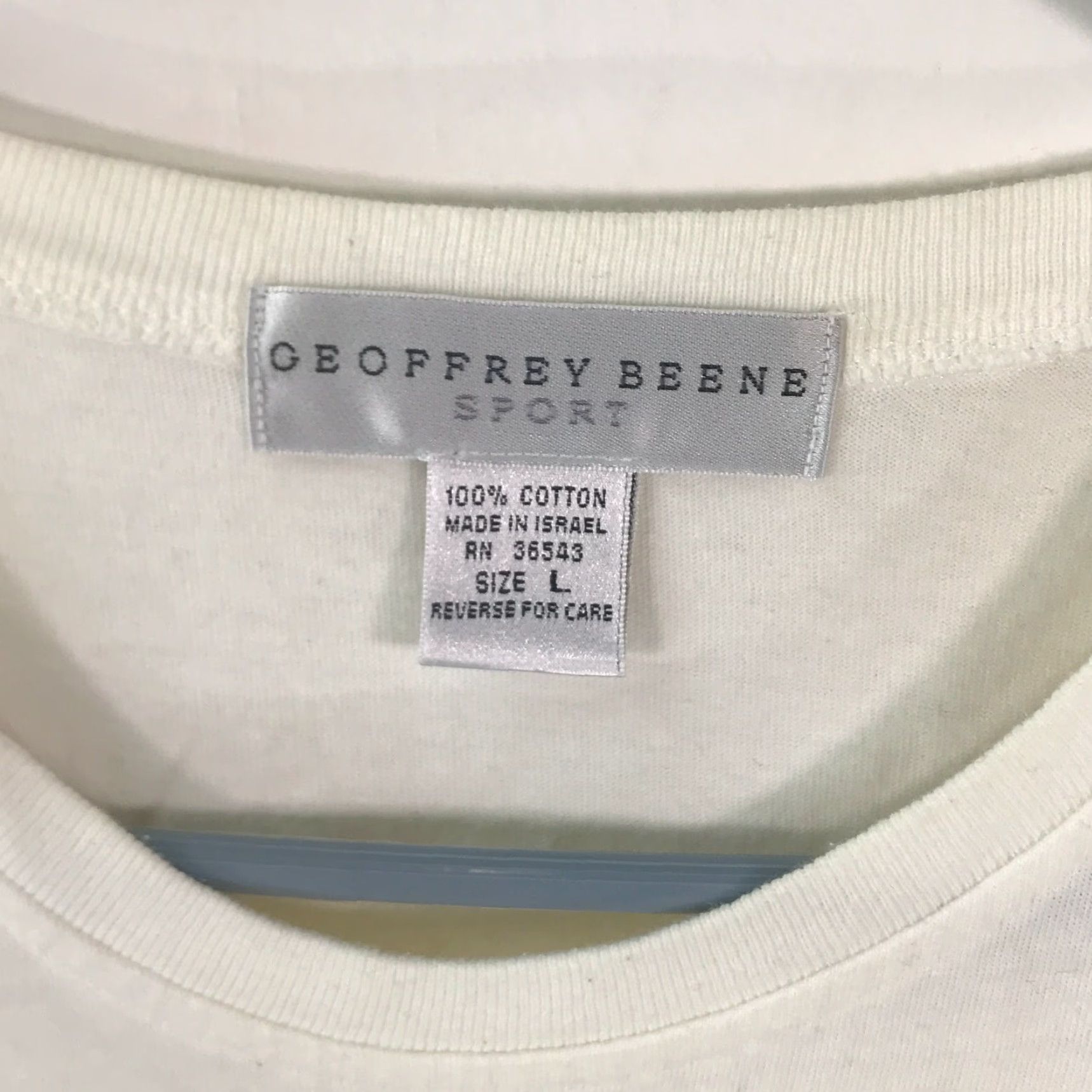 Geoffrey Beene Geoffrey Beene Sport Graphic Tee Shirt White 100% Cotton Large Women Short Sleeve Crewm Neck 19in Chest 25in Length USA Vintage No Size L / US 10 / IT 46 - 4 Thumbnail