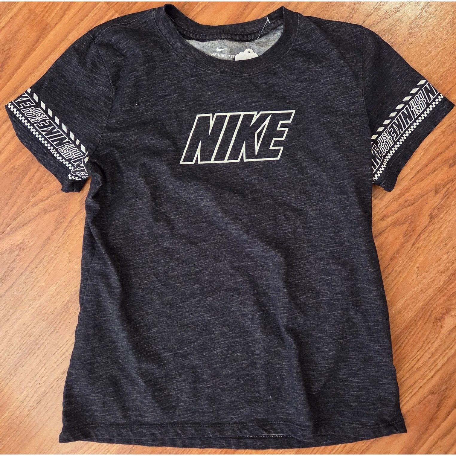 Nike Nike Heather Grey Graphic Tee - Women's Medium Size M / US 6-8 / IT 42-44 - 6 Thumbnail