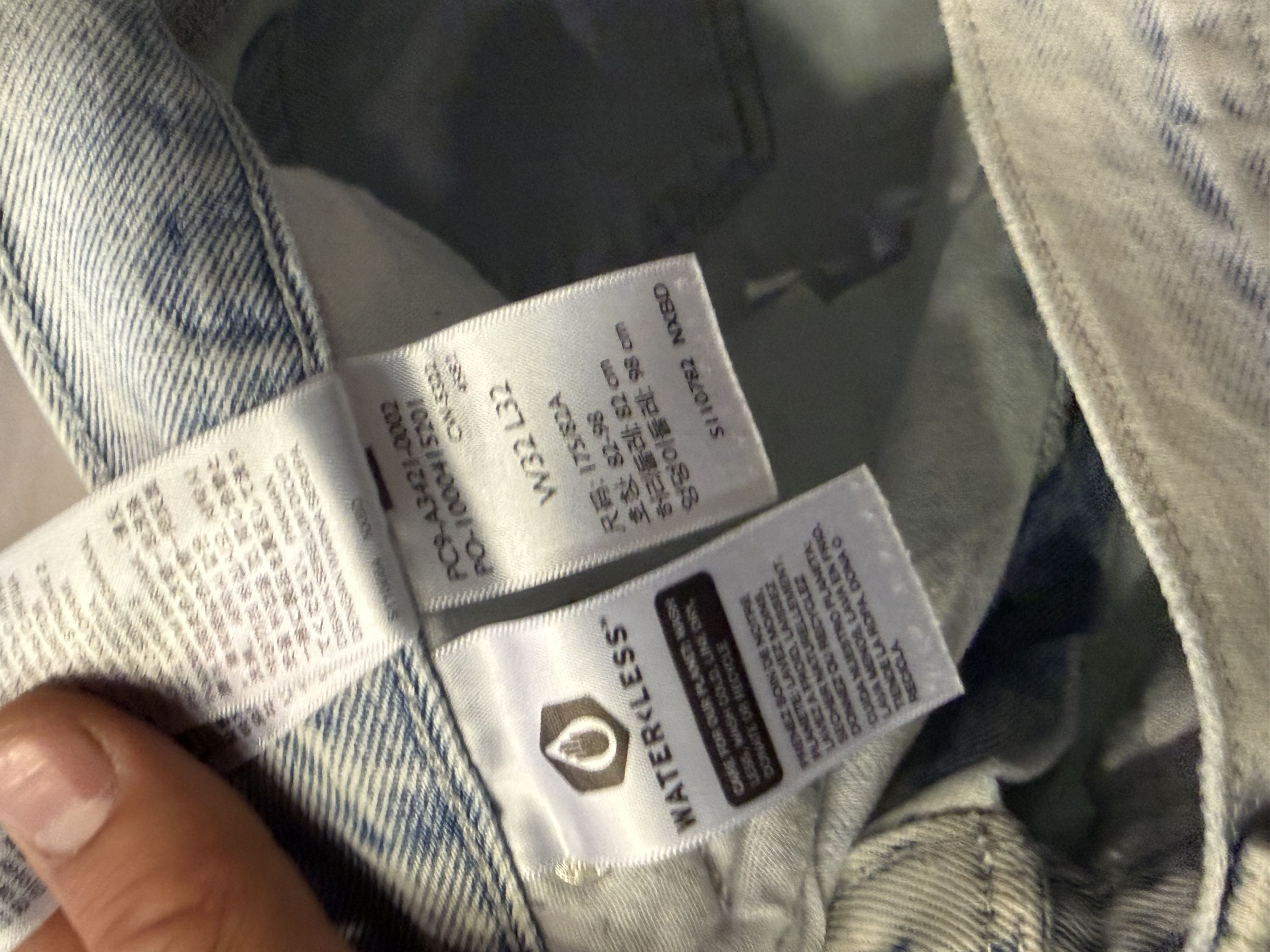Levi's Y2K washed and faded Levi's Silver Tab baggy denim Size US 32 / EU 48 - 7 Thumbnail