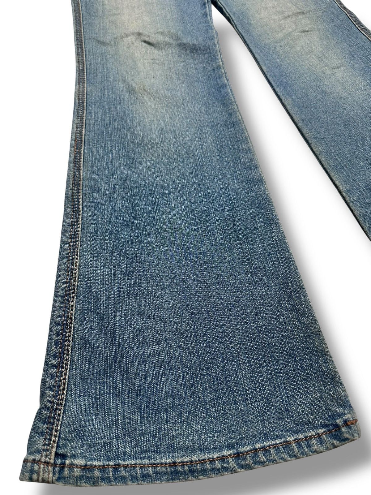 Japanese Brand Vintage Vibes with Palette United Flared Denim Faded Jeans Size US 27 - 13 Thumbnail