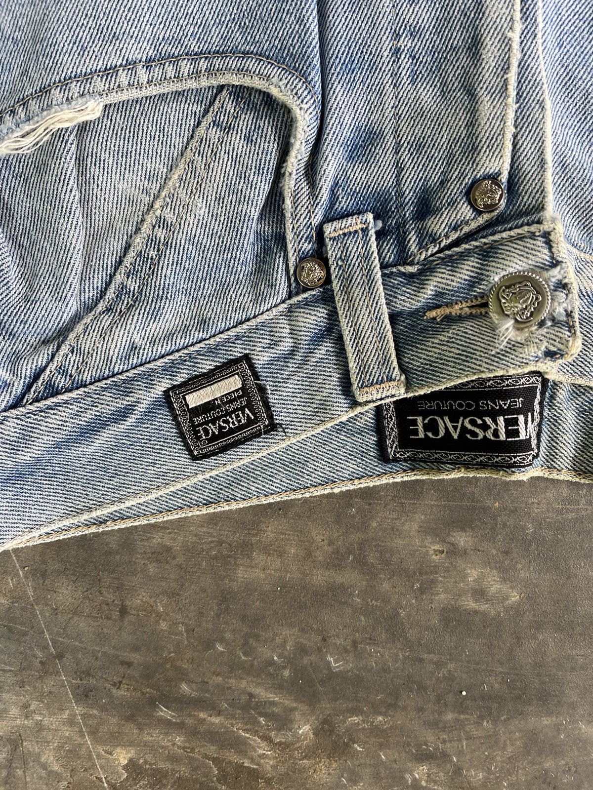 Versace Jeans Couture × Vintage Vintage Versace Denim Size US 28 / EU 44 - 16 Thumbnail