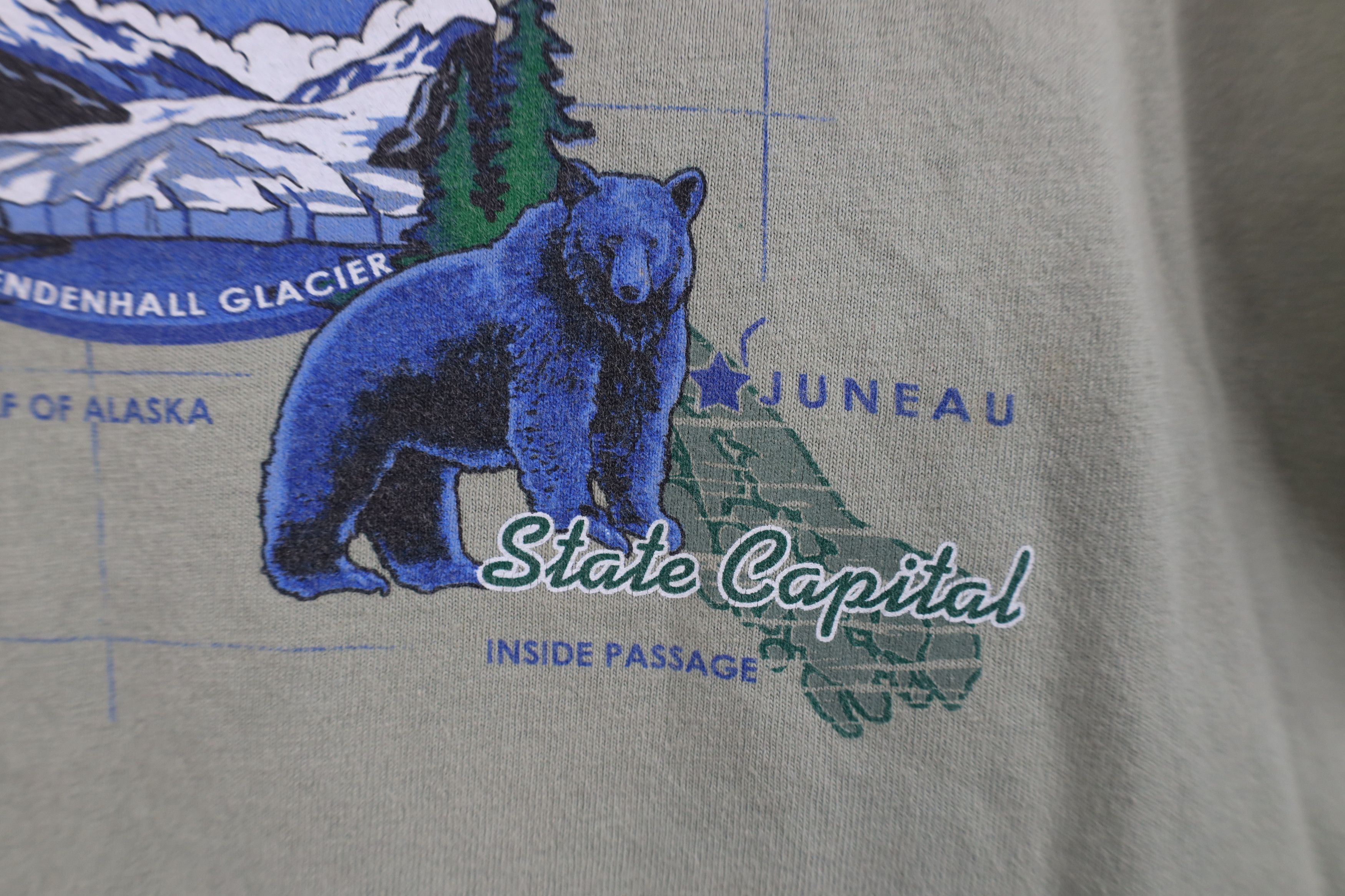 Vintage Vintage 90s Streetwear Alaska Map Nature Eagle T-Shirt Size US S / EU 44-46 / 1 - 5 Thumbnail