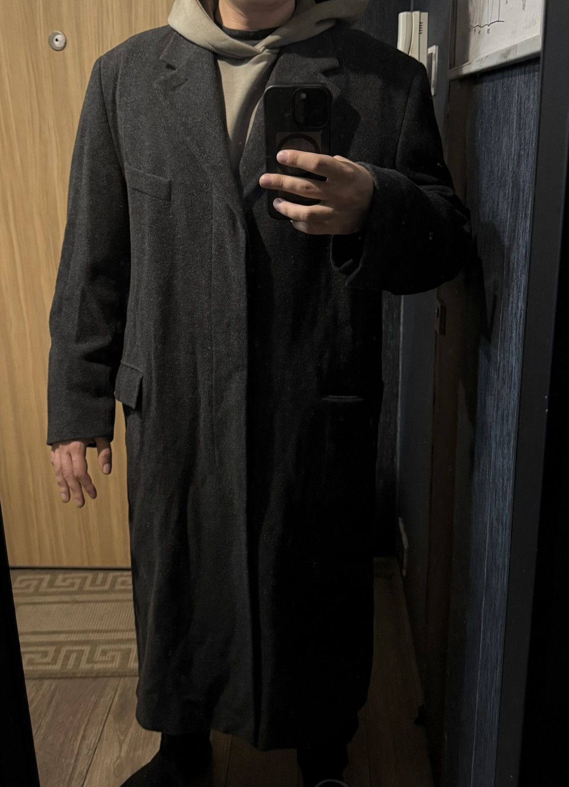 Yves Saint Laurent Grey Wool YSL Coat Heavy Soft Long Size US L / EU 52-54 / 3 - 22 Thumbnail