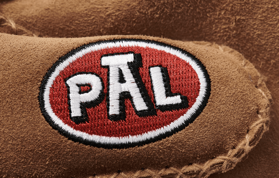 Palace × Ugg (L/XL) palace ugg sheepskin mitten chestnut Size ONE SIZE - 5 Thumbnail