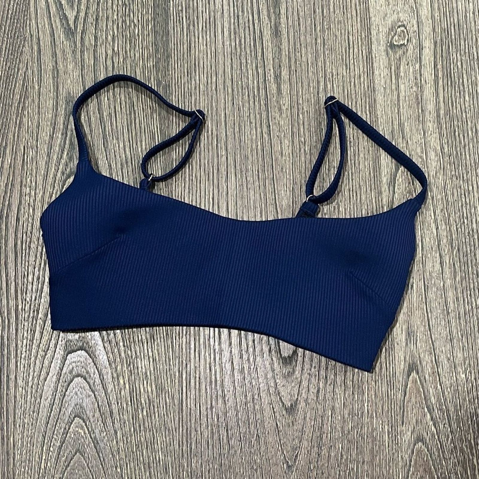 Victoria's Secret NWOT Victoria’s Secret Swimsuit Top Padded Adjustable XS Size ONE SIZE - 1 Thumbnail