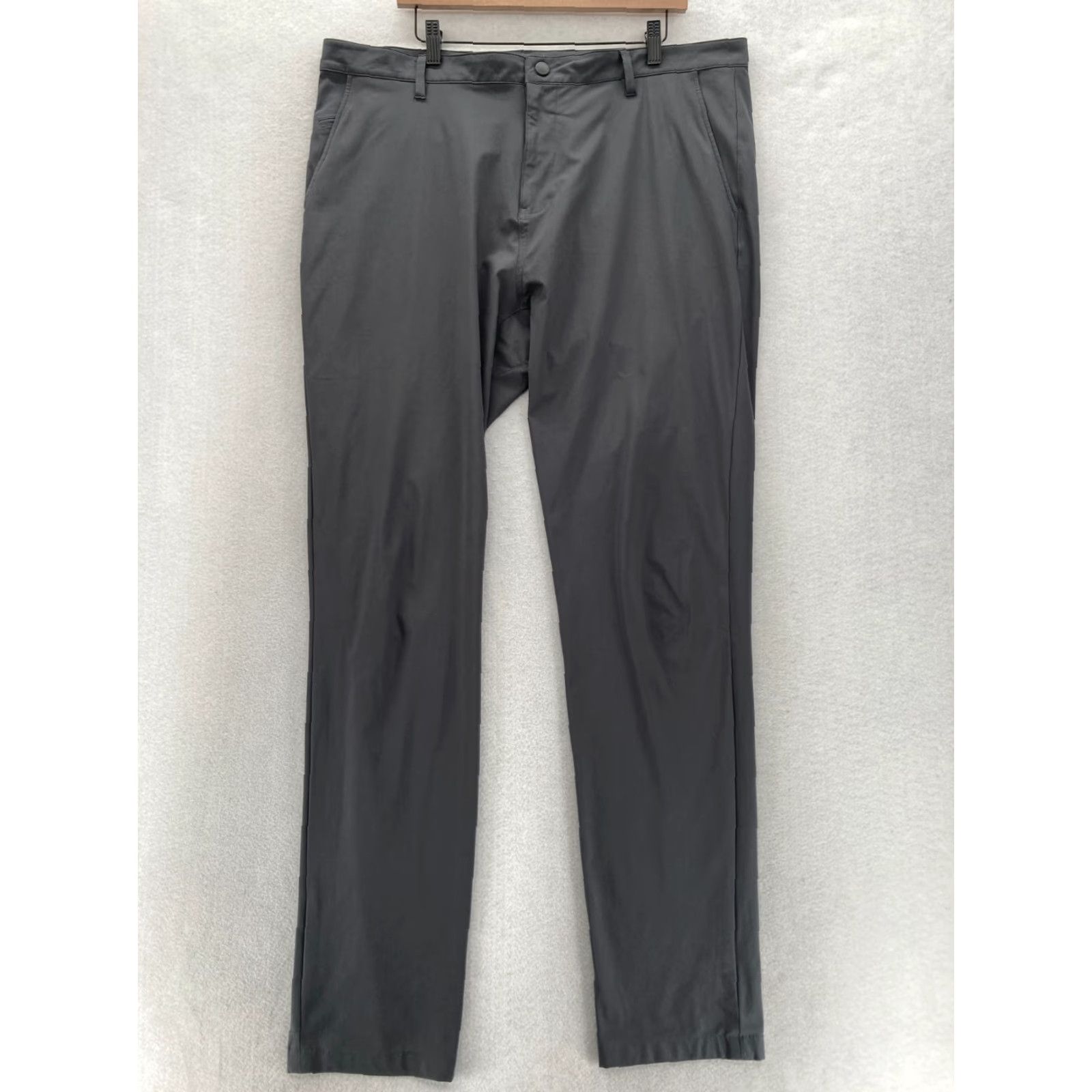 Rhone Rhone City Pant COS-181 Athletic Reflective Khaki Chino Pants Mens 40x36 Size US 40 / EU 56 - 2 Thumbnail