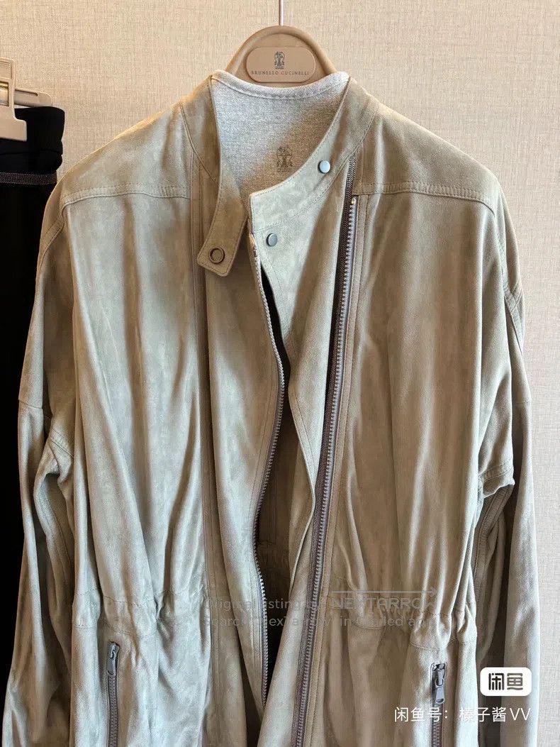 Brunello Cucinelli Brunello Cucinelli Luxurious Pearl Chain Leather Jacket Size XS / US 0-2 / IT 36-38 - 2 Thumbnail