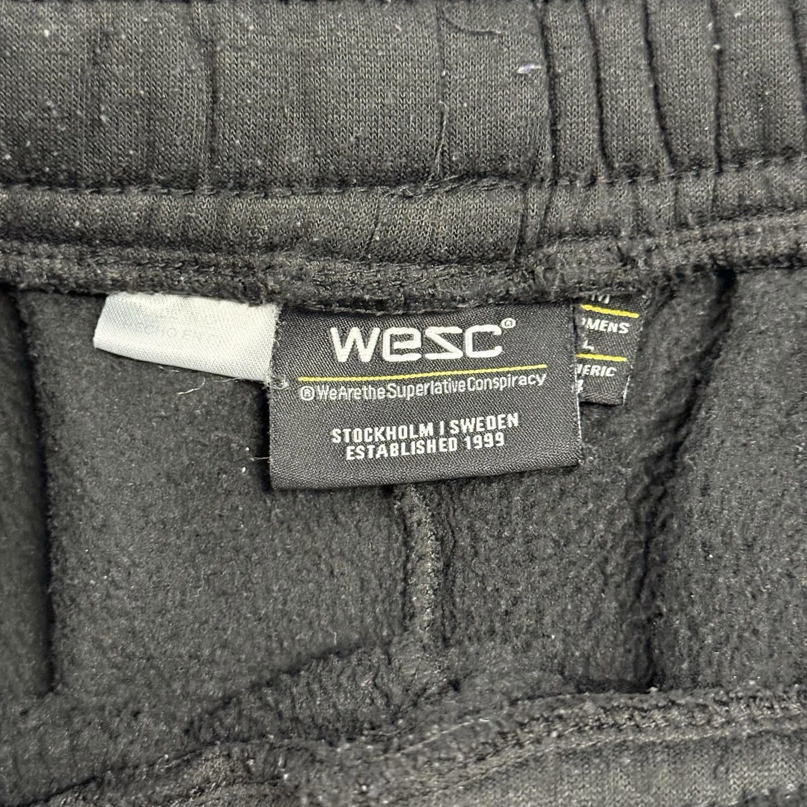 WeSC WESC Error Code Shorts Black Mens M Ladies L Sweden Loading Size US 32 / EU 48 - 4 Thumbnail