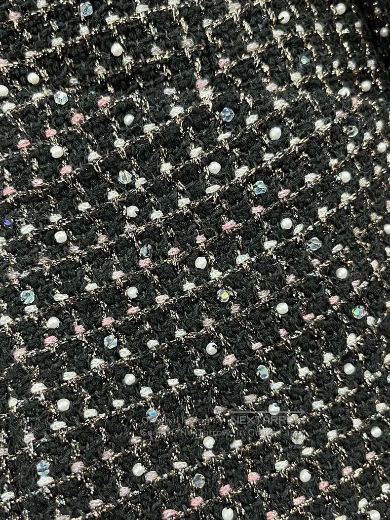 Chanel Chanel Tweed Pearl Embellished Jacket. Size US XS / EU 42 / 0 - 3 Thumbnail