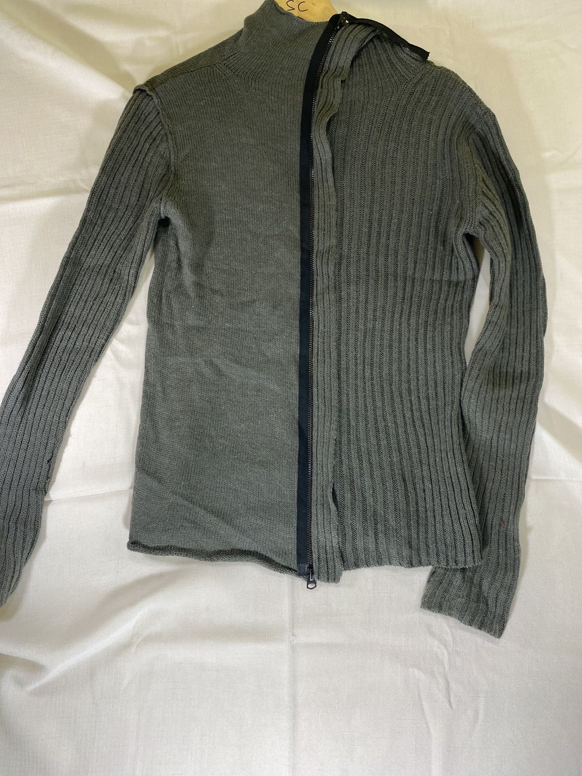 SIVA asymetric long neck knit Size US S / EU 44-46 / 1 - 1 Thumbnail