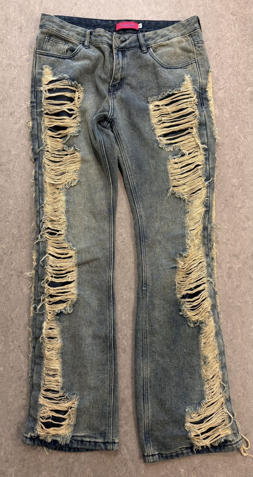 Japanese Brand Distressed Flared Jeans Size US 34 / EU 50 - 1 Thumbnail