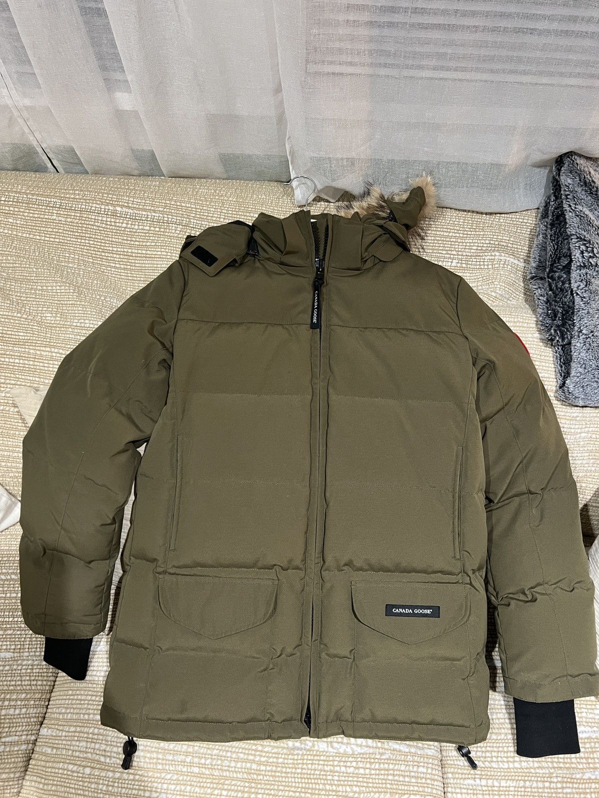 Canada Goose Canada Goose Solaris Parka Size Medium Woman’s Size M / US 6-8 / IT 42-44 - 1 Thumbnail