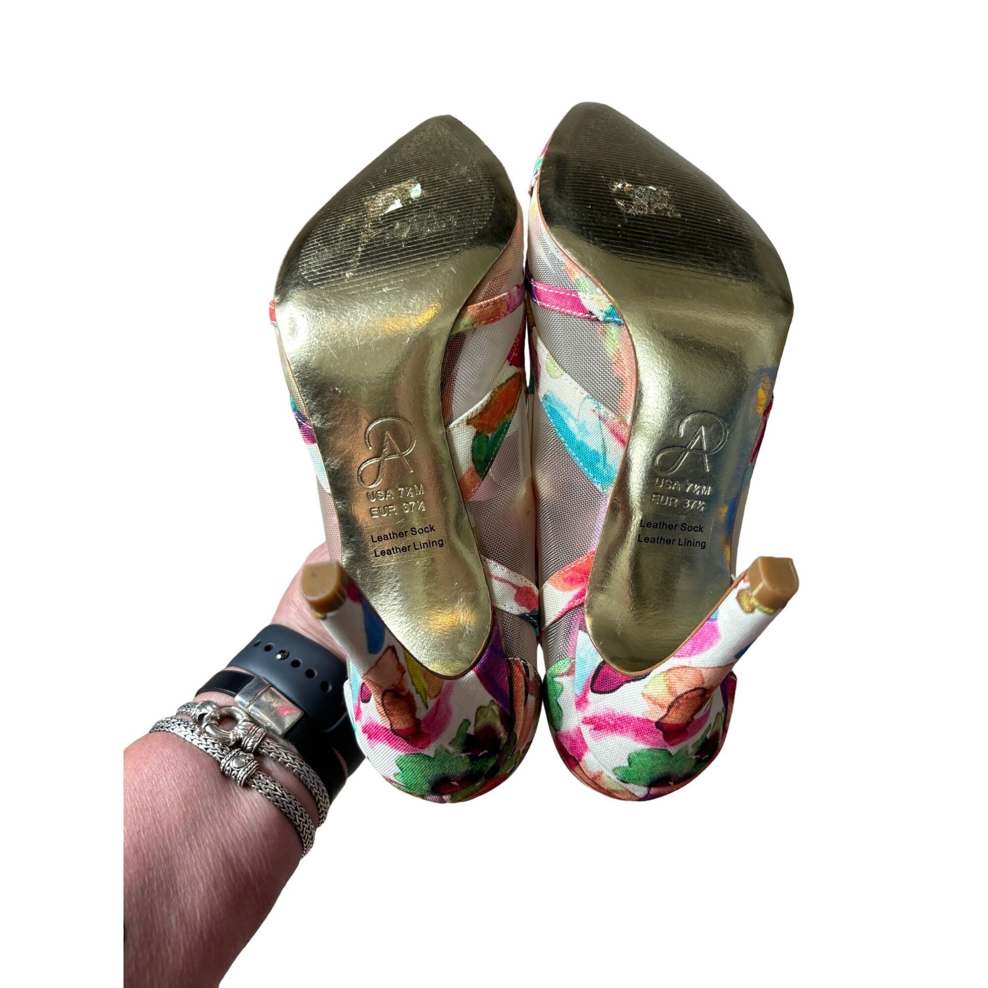 Adrianna Papell ADRIANNA PAPELL WOMEN'S AMAL WATERCOLOR FLORAL PUMPS Size US 7.5 / IT 37.5 - 6 Thumbnail