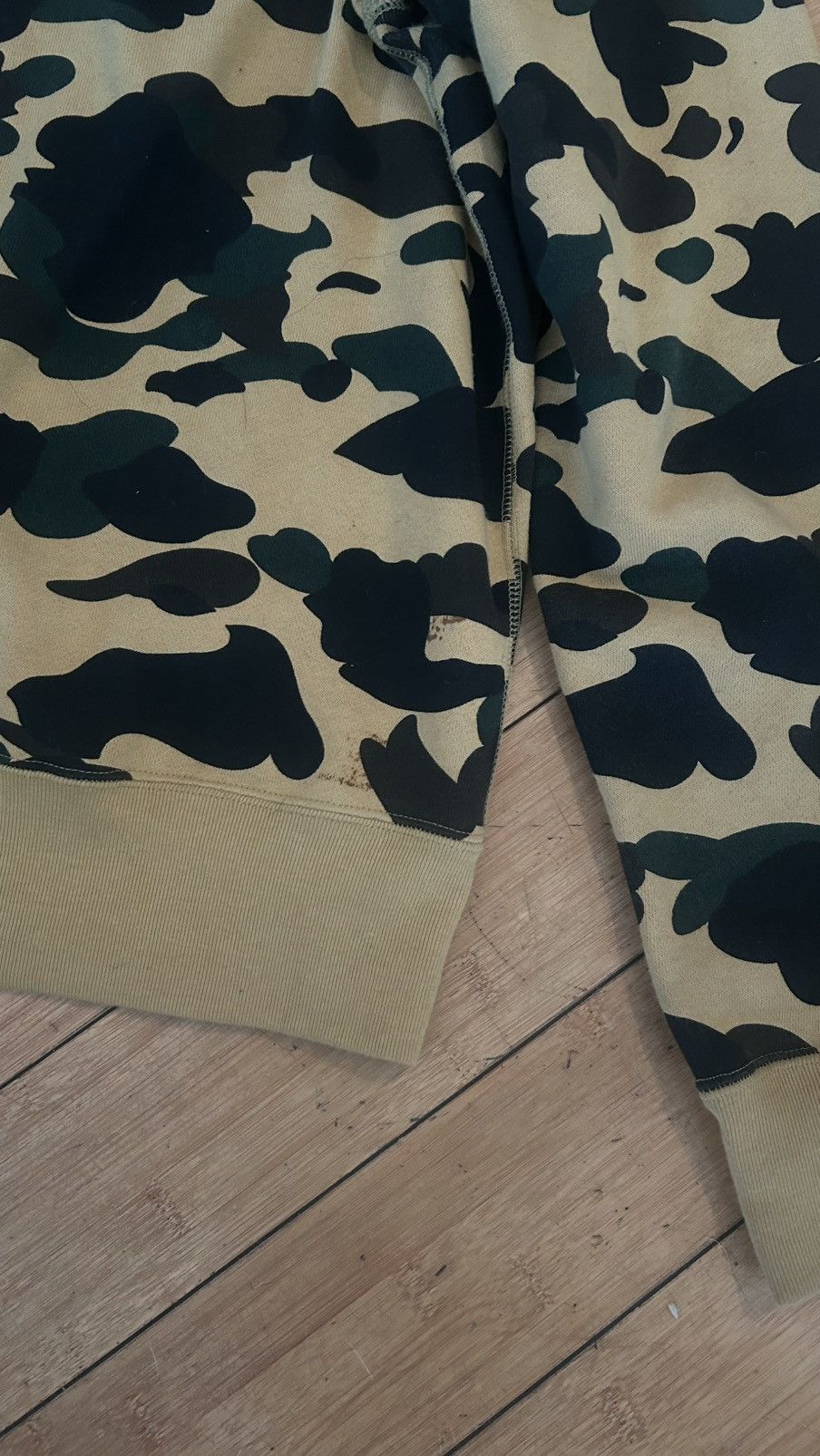Bape 1ST CAMO BIG APE HEAD CREWNECK Size US M / EU 48-50 / 2 - 9 Thumbnail