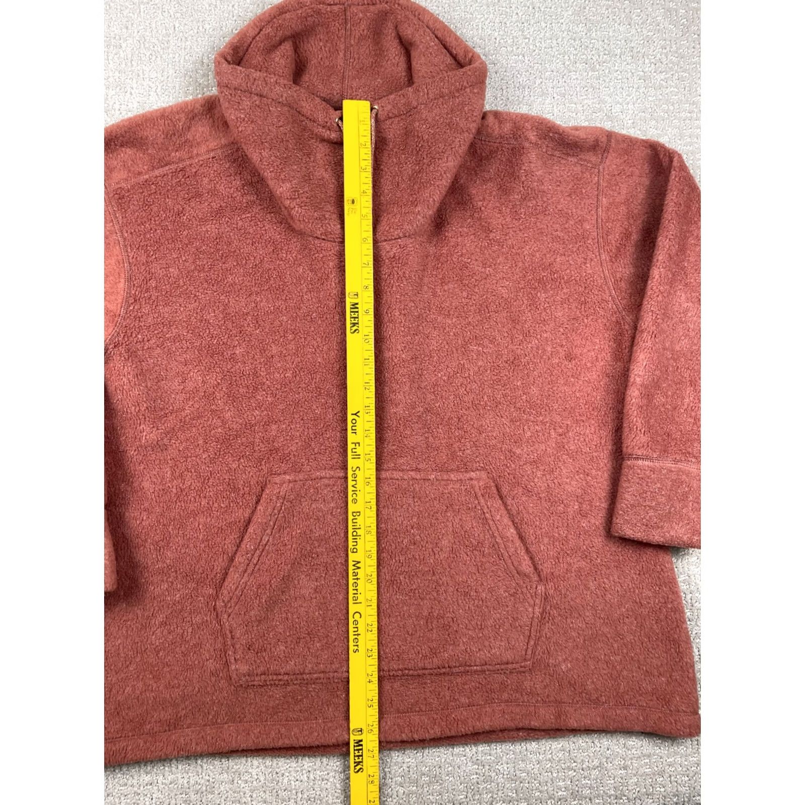 Nike Nike Jacket Womens M Red Therma Fleece Cowl Neck Pullover Long Sleeve Sweatshirt Size M / US 6-8 / IT 42-44 - 2 Thumbnail