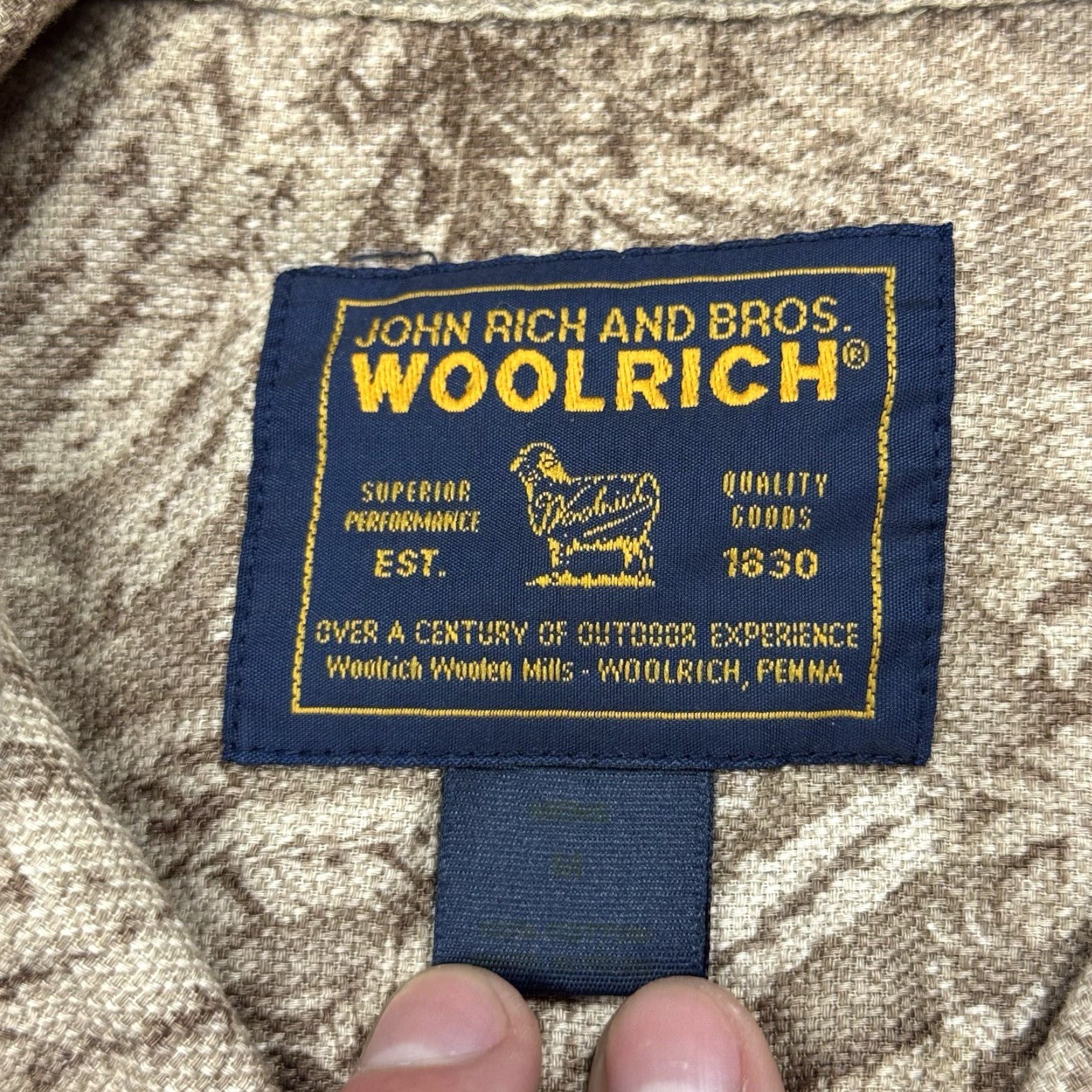 Vintage VINTAGE Woolrich Hawaiian Shirt Men Large Floral Fern Print Collared Short Sleeve Cotton Plaid Tropical Summer Size US L / EU 52-54 / 3 - 4 Thumbnail