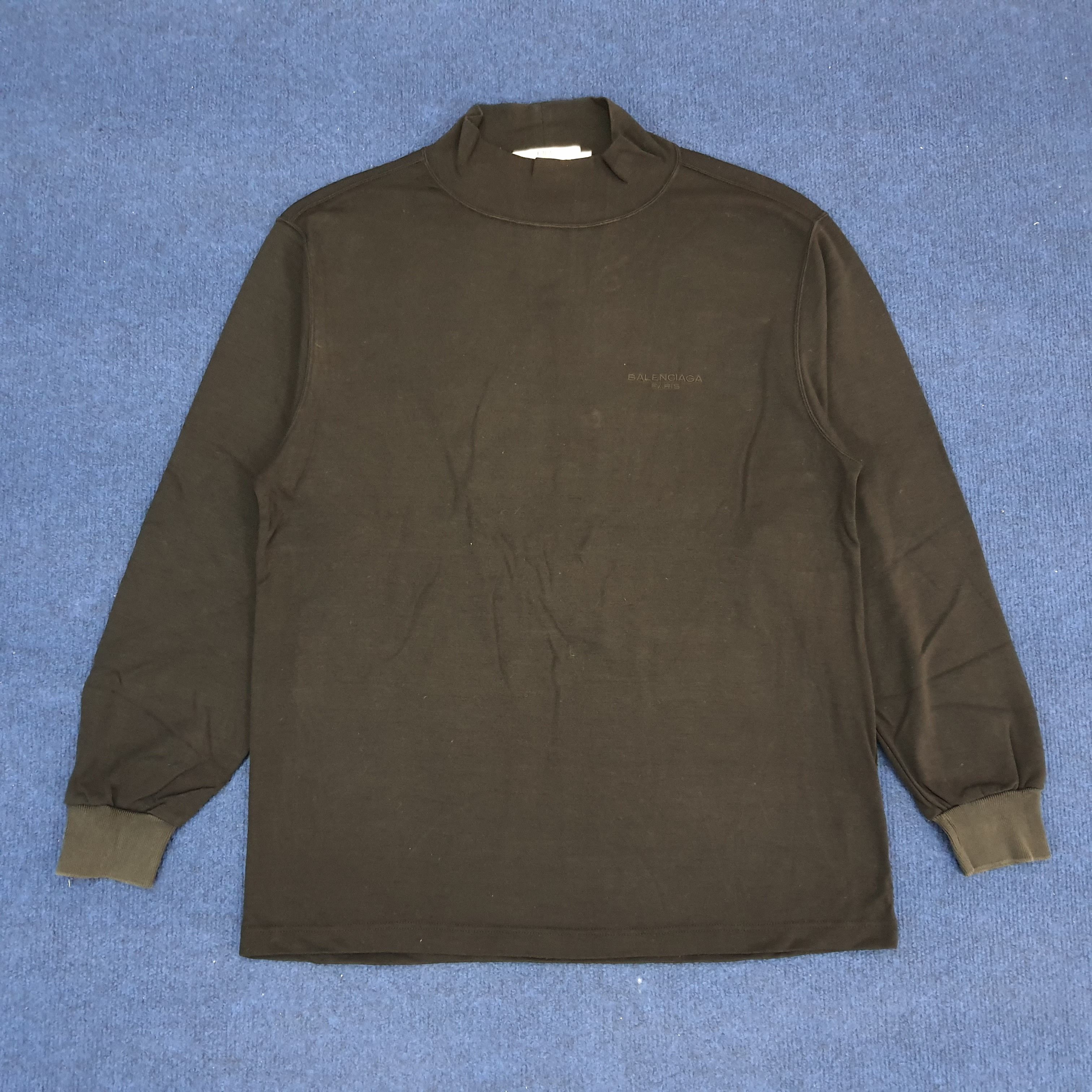 Balenciaga × Designer × Vintage Vintage Balenciaga Paris Long Sleeve Turtle Neck T-shirt Size US M / EU 48-50 / 2 - 1 Thumbnail