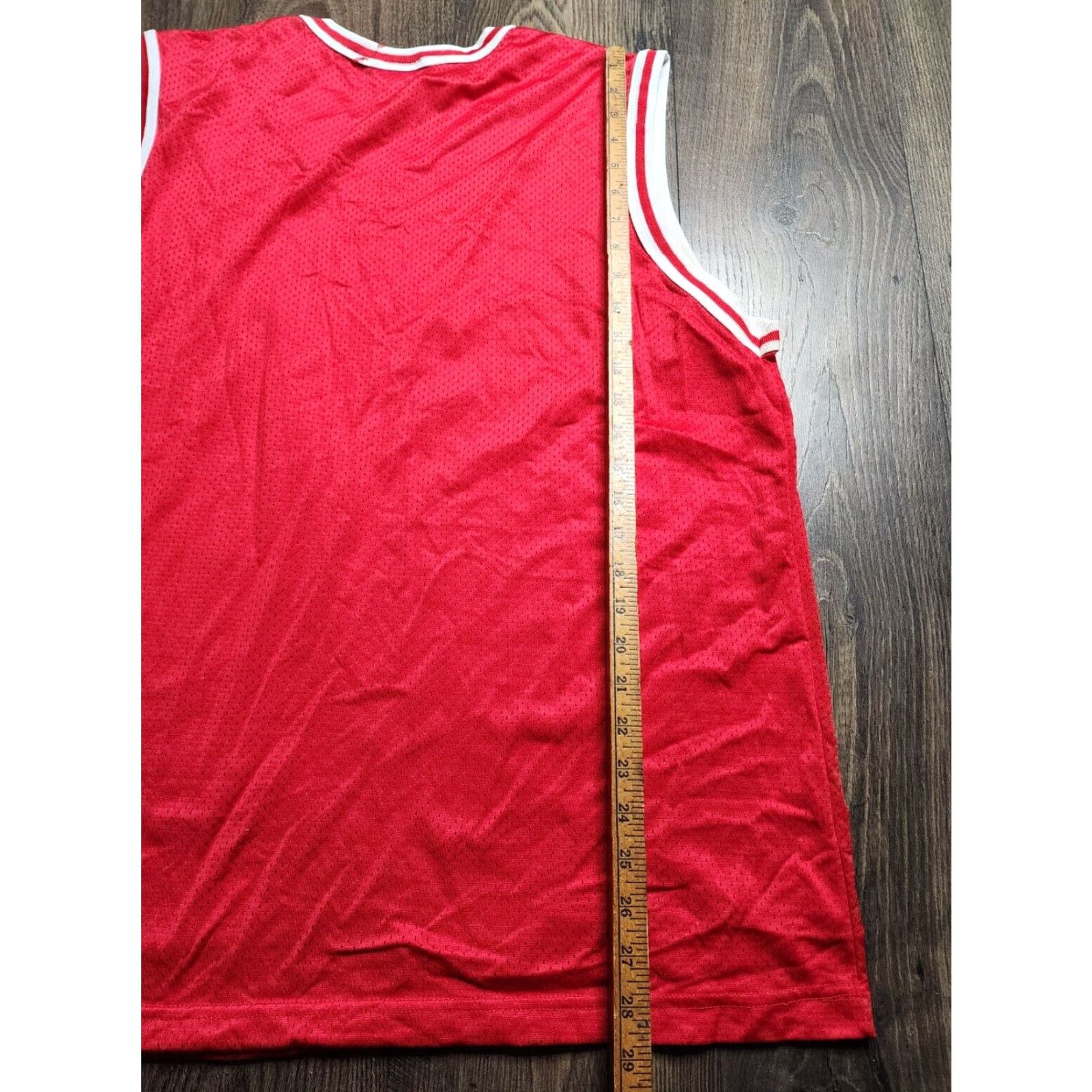 Champion VINTAGE Champion Shirt Mens L Red 90s USA Classic Spellout Basketball Jersey Sleeveless Crew Neck Size US L / EU 52-54 / 3 - 2 Thumbnail