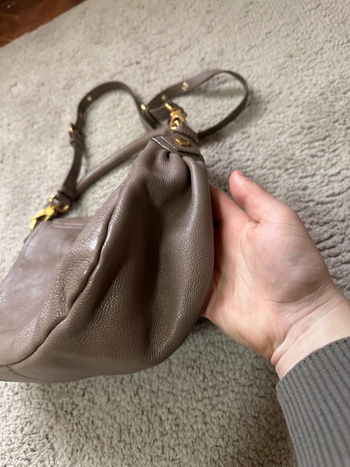 Marc Jacobs Marc by Marc Jacobs Beig Leather Classic Q Lil Ukita Satchel Size ONE SIZE - 8 Thumbnail