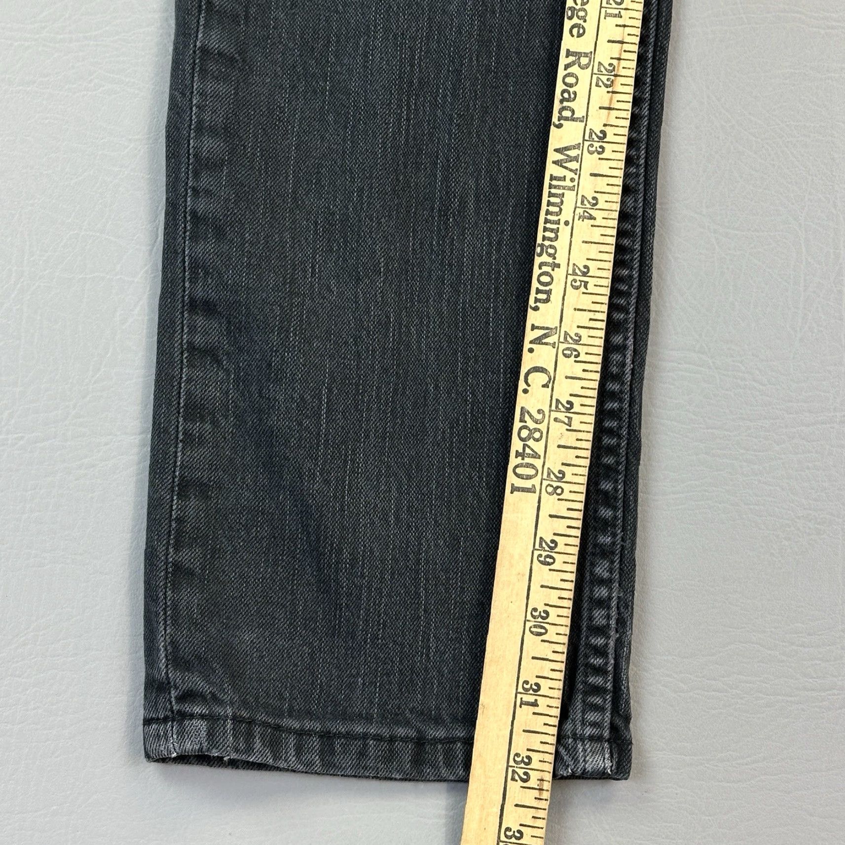 Levi's VINTAGE Levis 511 Jeans Mens 34x32 Black Denim Slim Fit Stretch Zip Fly Skate Casual Size US 34 / EU 50 - 4 Thumbnail