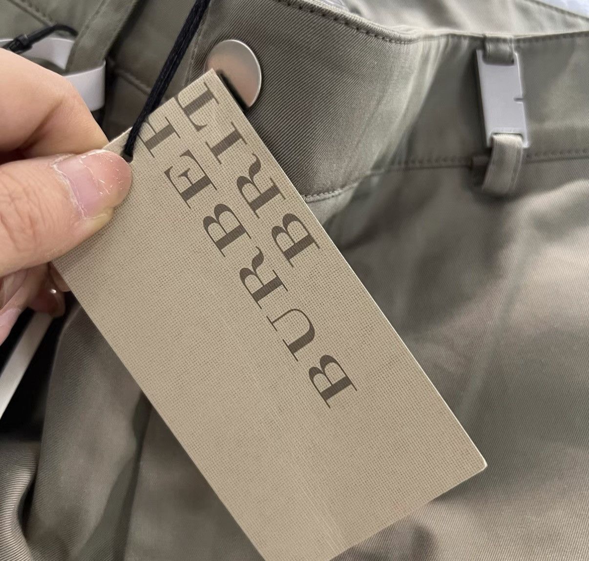 Burberry Burberry Solid Color Buckle Trousers J41 Size US 30 / EU 46 - 4 Thumbnail