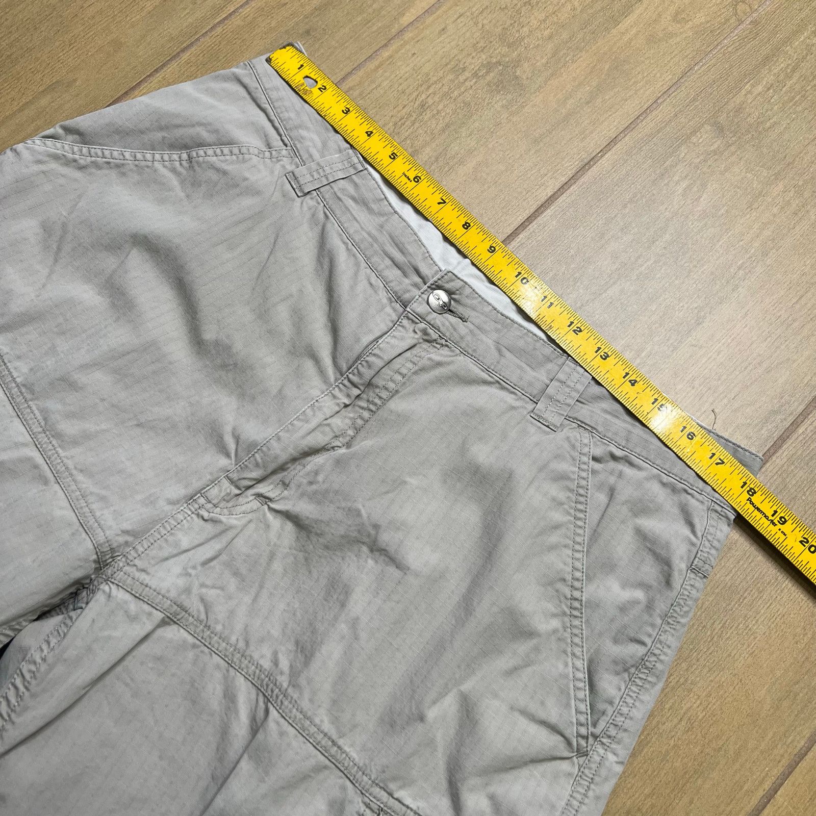 Ocean Pacific Vintage OP Ocean Pacific Shorts Men’s Sz 36 Tan Cargo Y2K Size US 36 / EU 52 - 7 Thumbnail