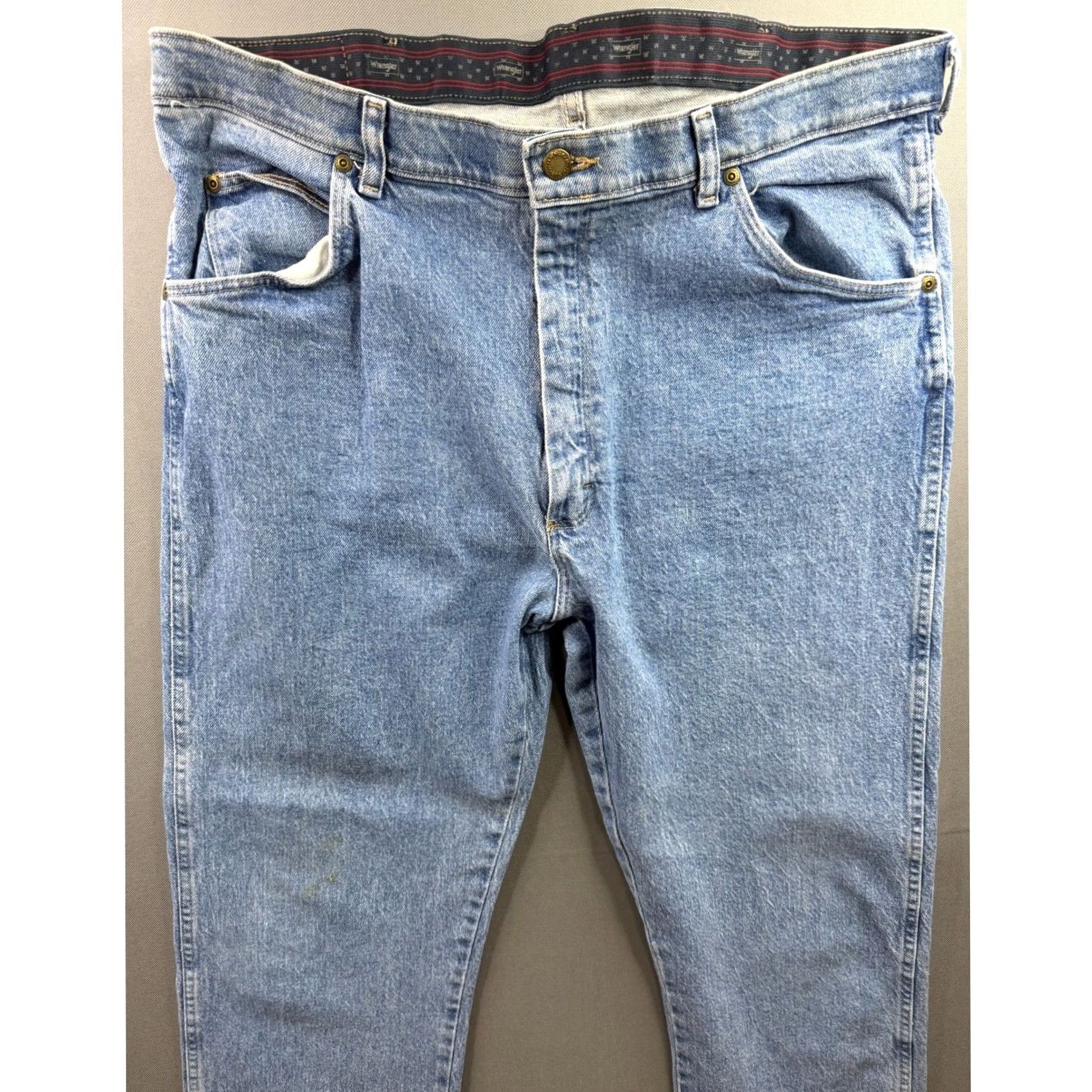 Wrangler Wrangler Jeans Regular Mens Blue Medium Wash Straight 38x32 Regular Fit 5-Pocket Denim Zip Button Logo Leather Patch Size US 38 / EU 54 - 5 Thumbnail