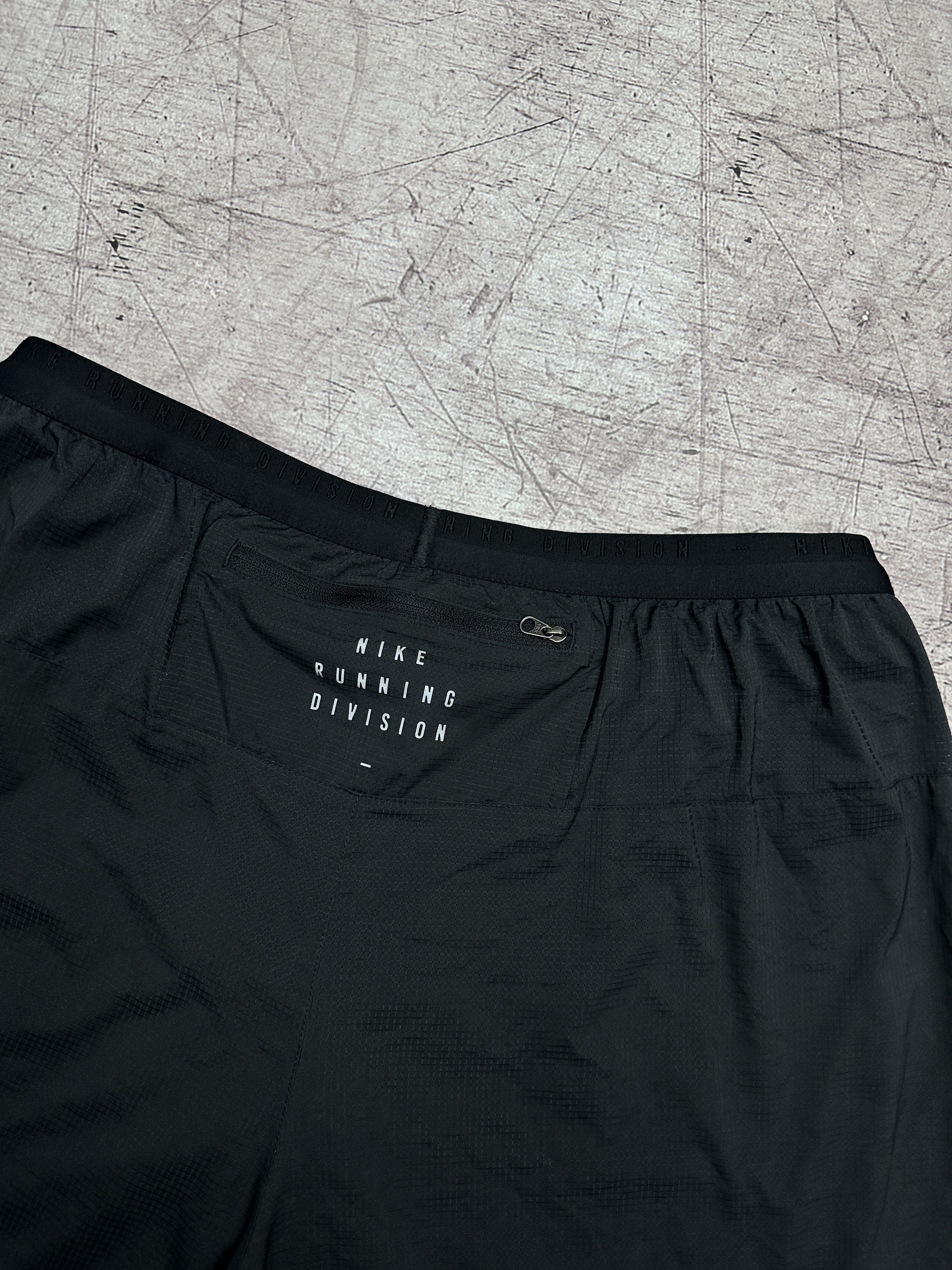 Nike Nike Running Division Mens Shorts Size US 34 / EU 50 - 8 Thumbnail