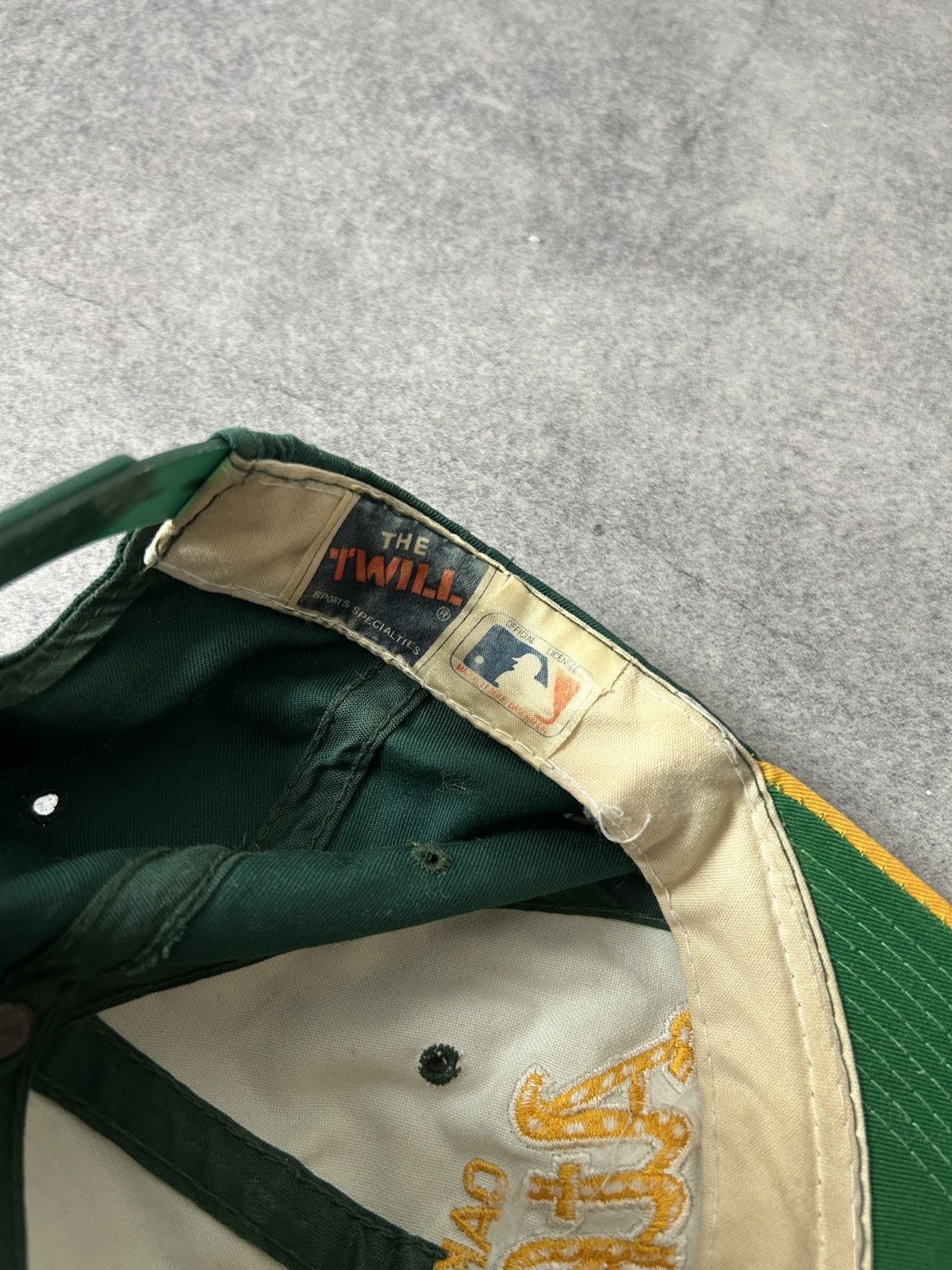 MLB Vintage Oakland Athletics Basseball caps MLB 90s Size ONE SIZE - 5 Thumbnail